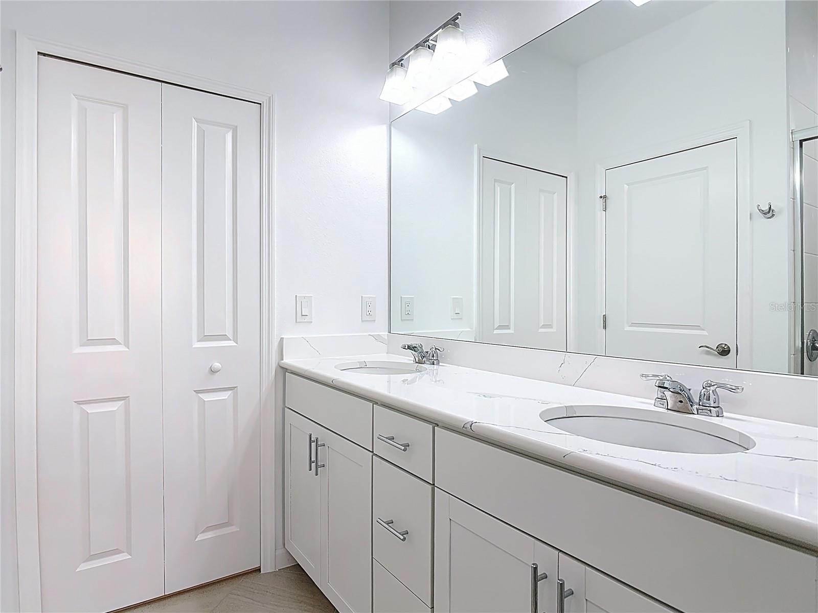 LATITUDE/DAYTONA BEACH PH 4B - Residential