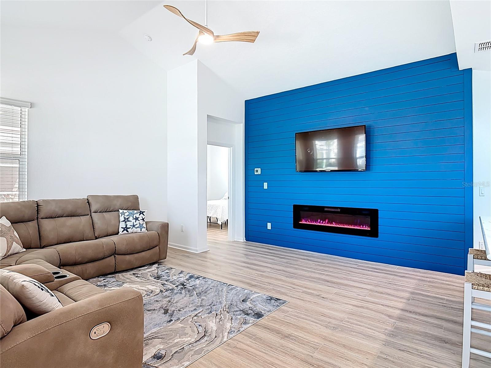 LATITUDE/DAYTONA BEACH PH 4B - Residential