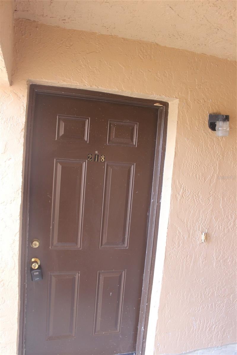 Photo of 5231 Via Hacienda Circle #B218, Orlando, FL 32839 (MLS # O6452297)