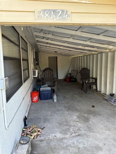 A home in ZEPHYRHILLS