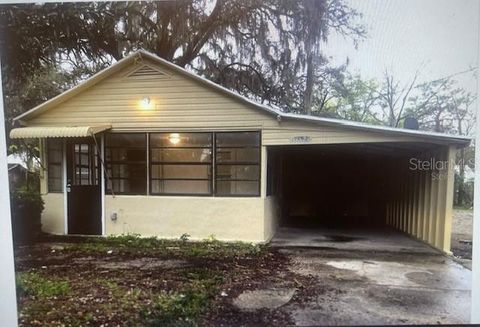 A home in ZEPHYRHILLS