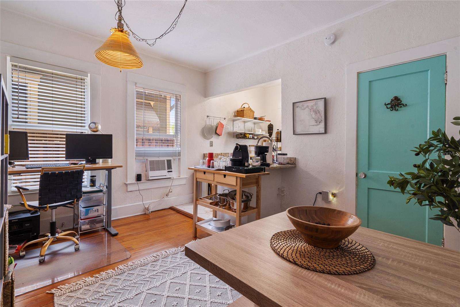 SNELL & HAMLETTS NORTH SHORE ADD - Residential Income