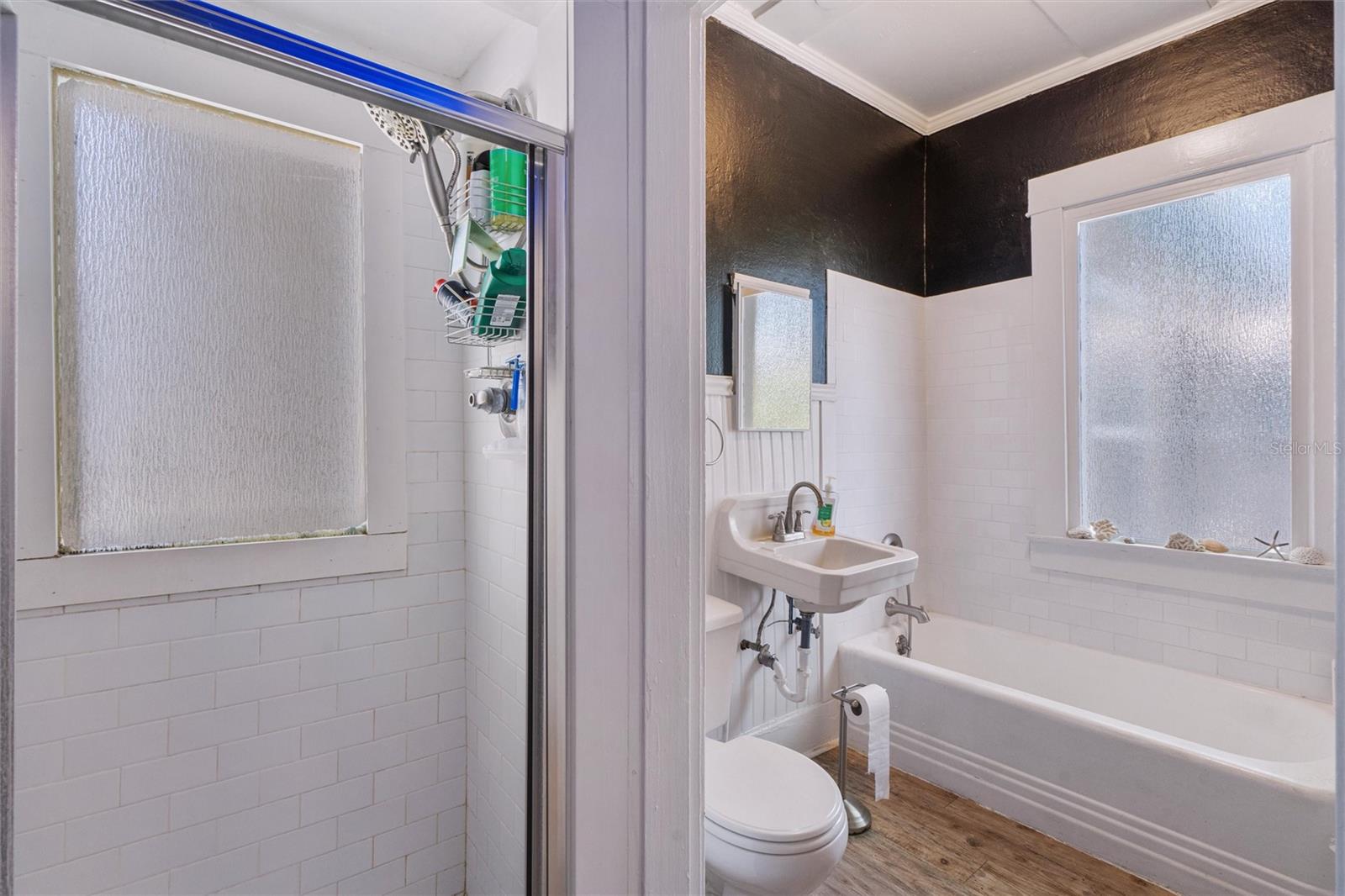 SNELL & HAMLETTS NORTH SHORE ADD - Residential Income