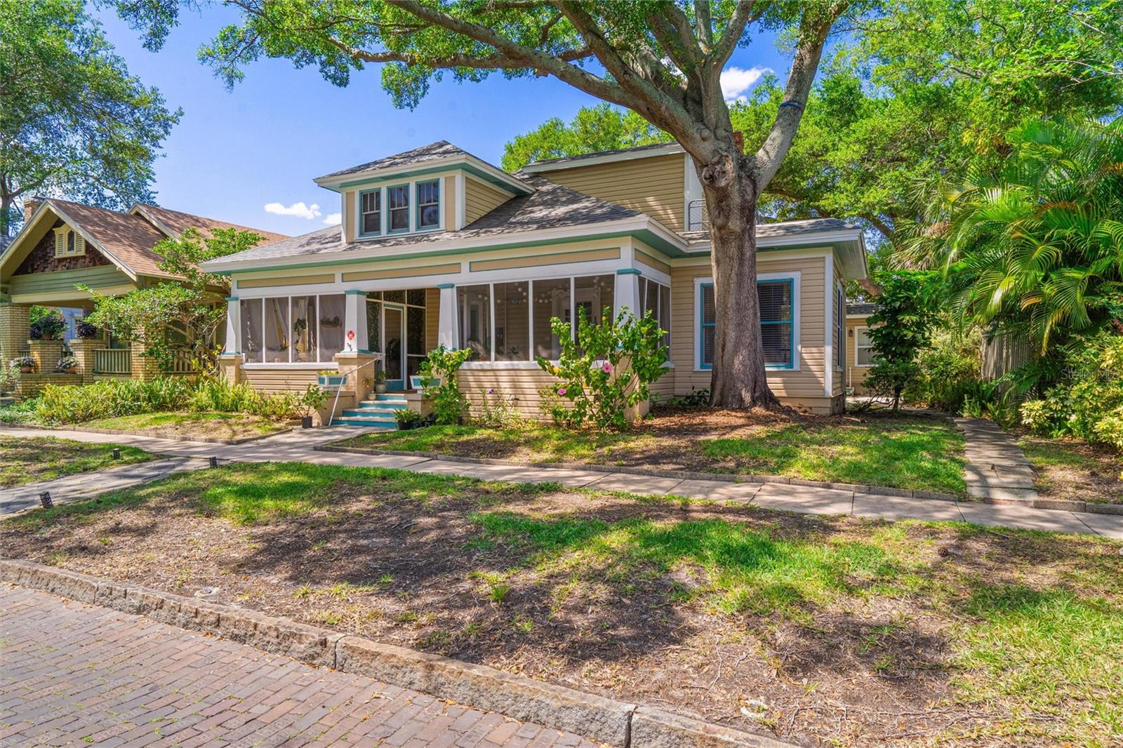 SNELL & HAMLETTS NORTH SHORE ADD - Residential Income