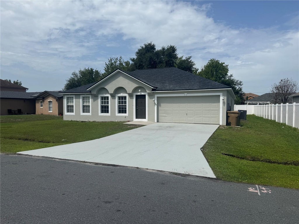 Photo of 760 Palaiseau Court, Kissimmee, FL 34759 (MLS # S5154046)