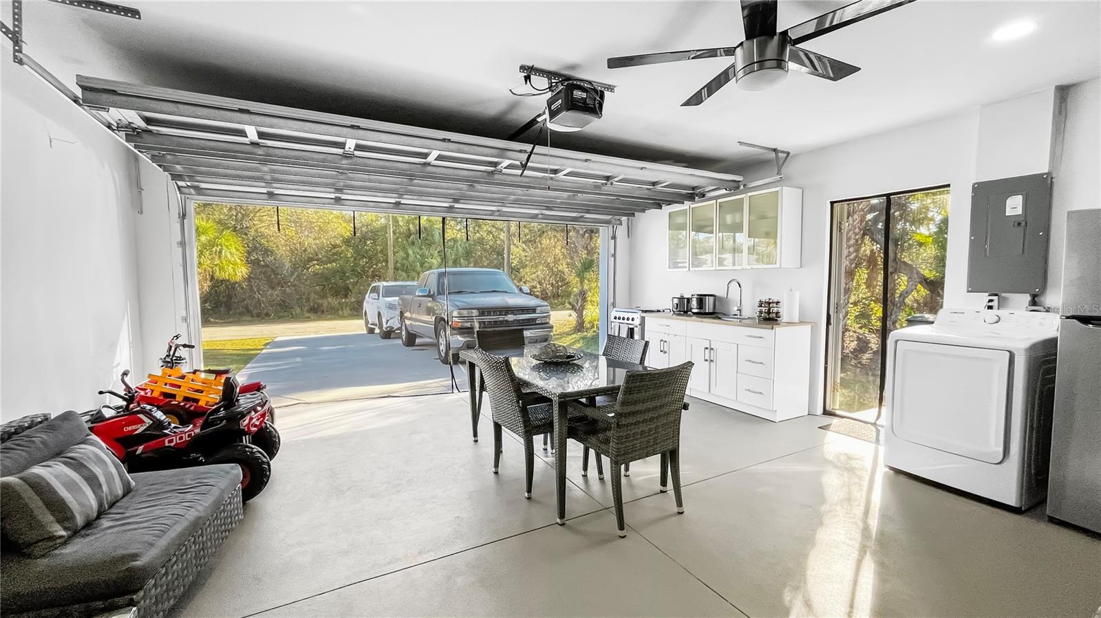 24TH ADD TO PORT CHARLOTTE - Residential