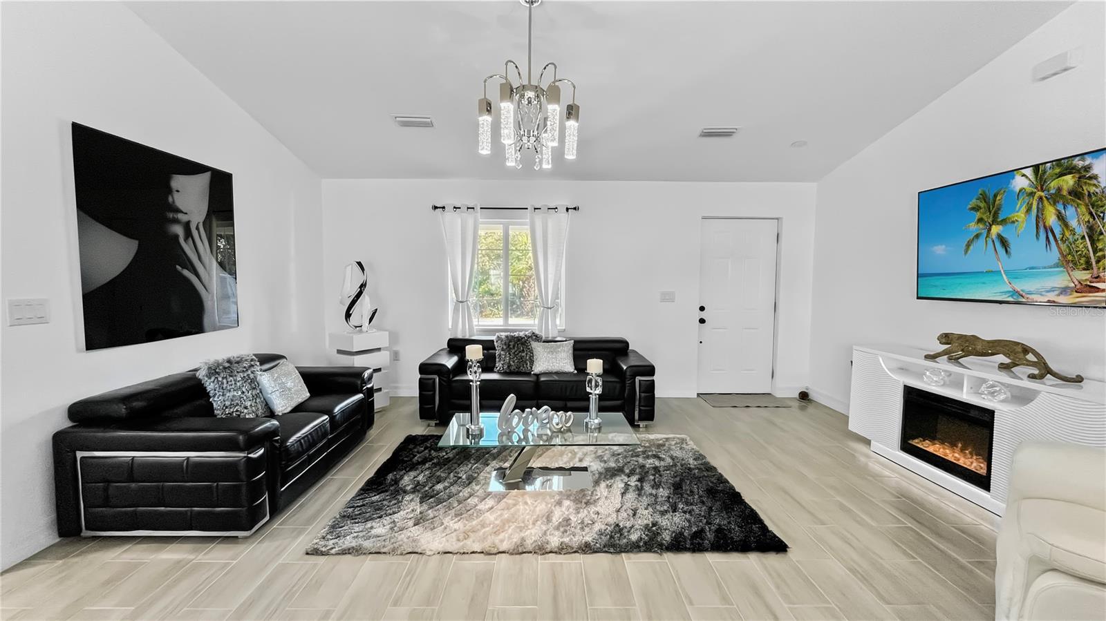 2325 HANFORD LANE