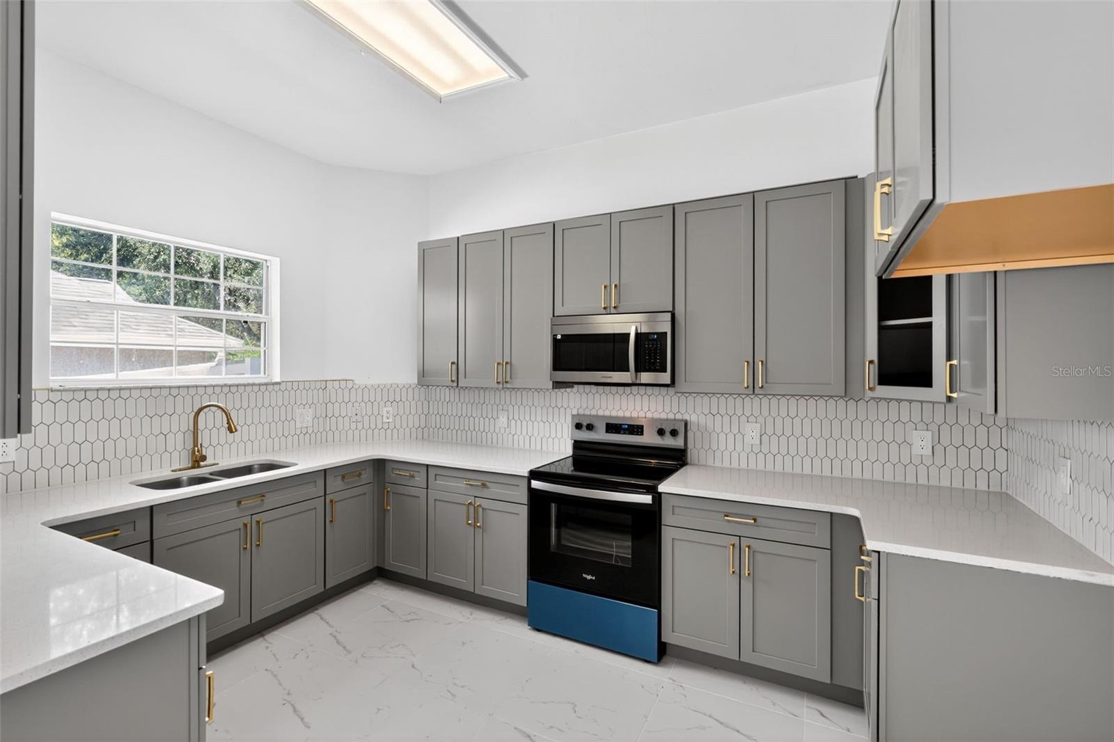 HAILE PLANTATION UNIT 35 PH 4 - Residential