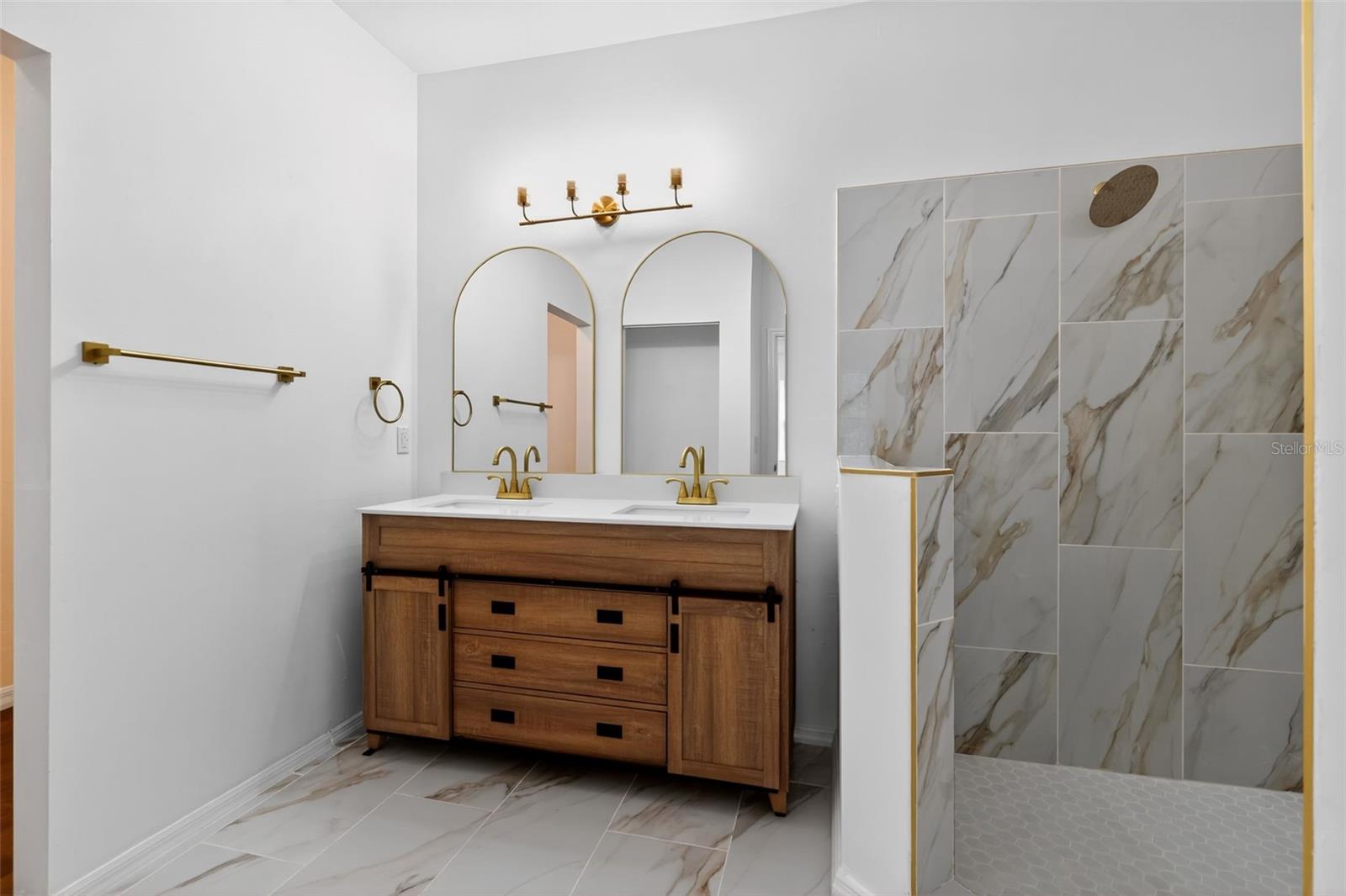 HAILE PLANTATION UNIT 35 PH 4 - Residential