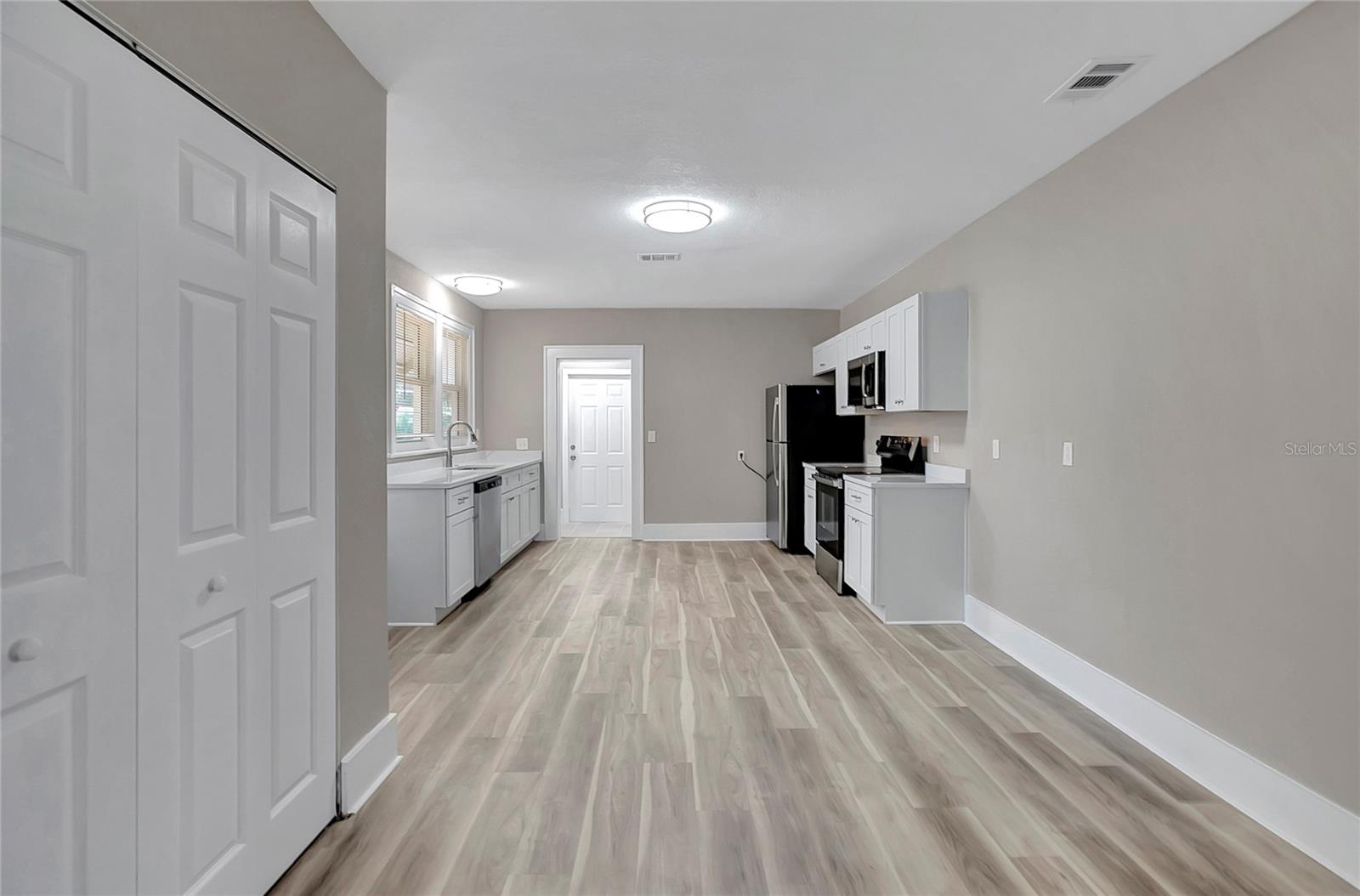 HIGHLAND PARK - Residential