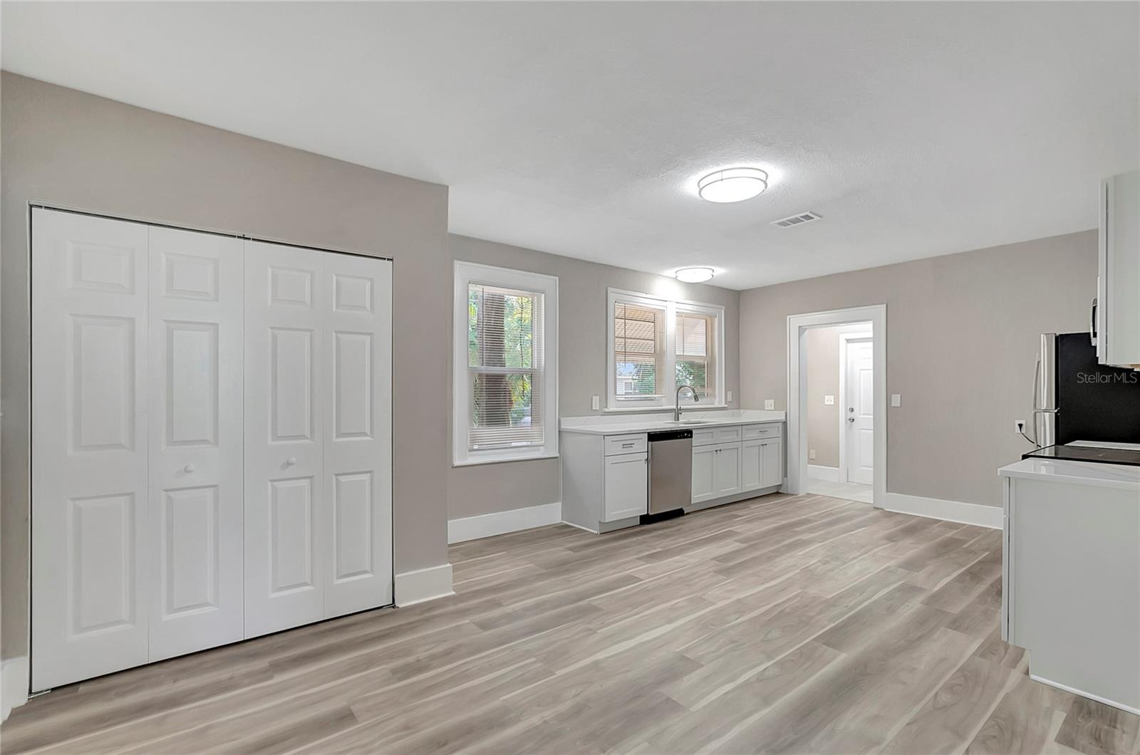 HIGHLAND PARK - Residential