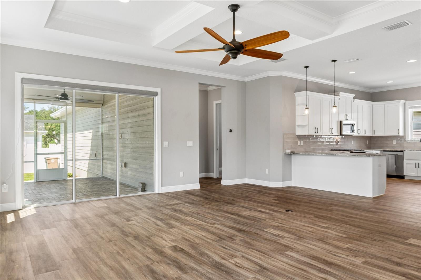 WOODFIELD CROSSING - Residential