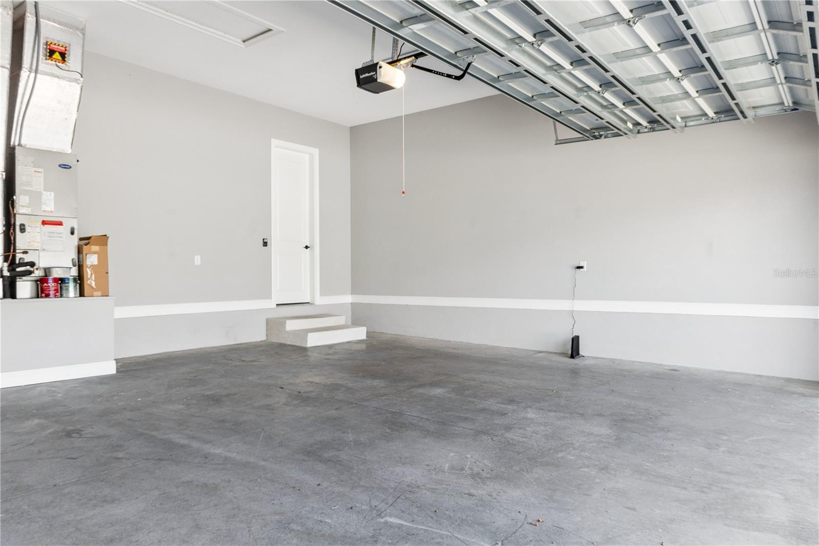 WOODFIELD CROSSING - Residential