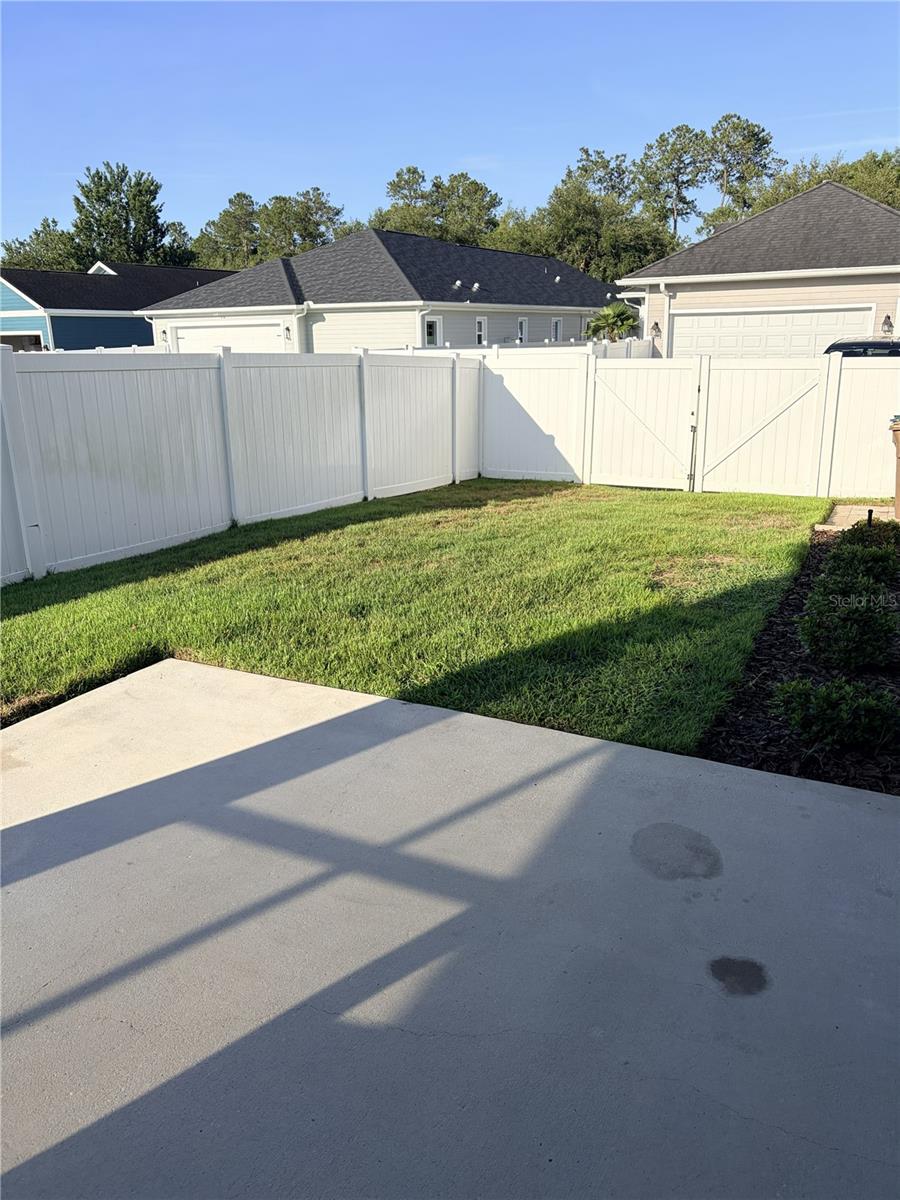 WOODFIELD CROSSING - Residential
