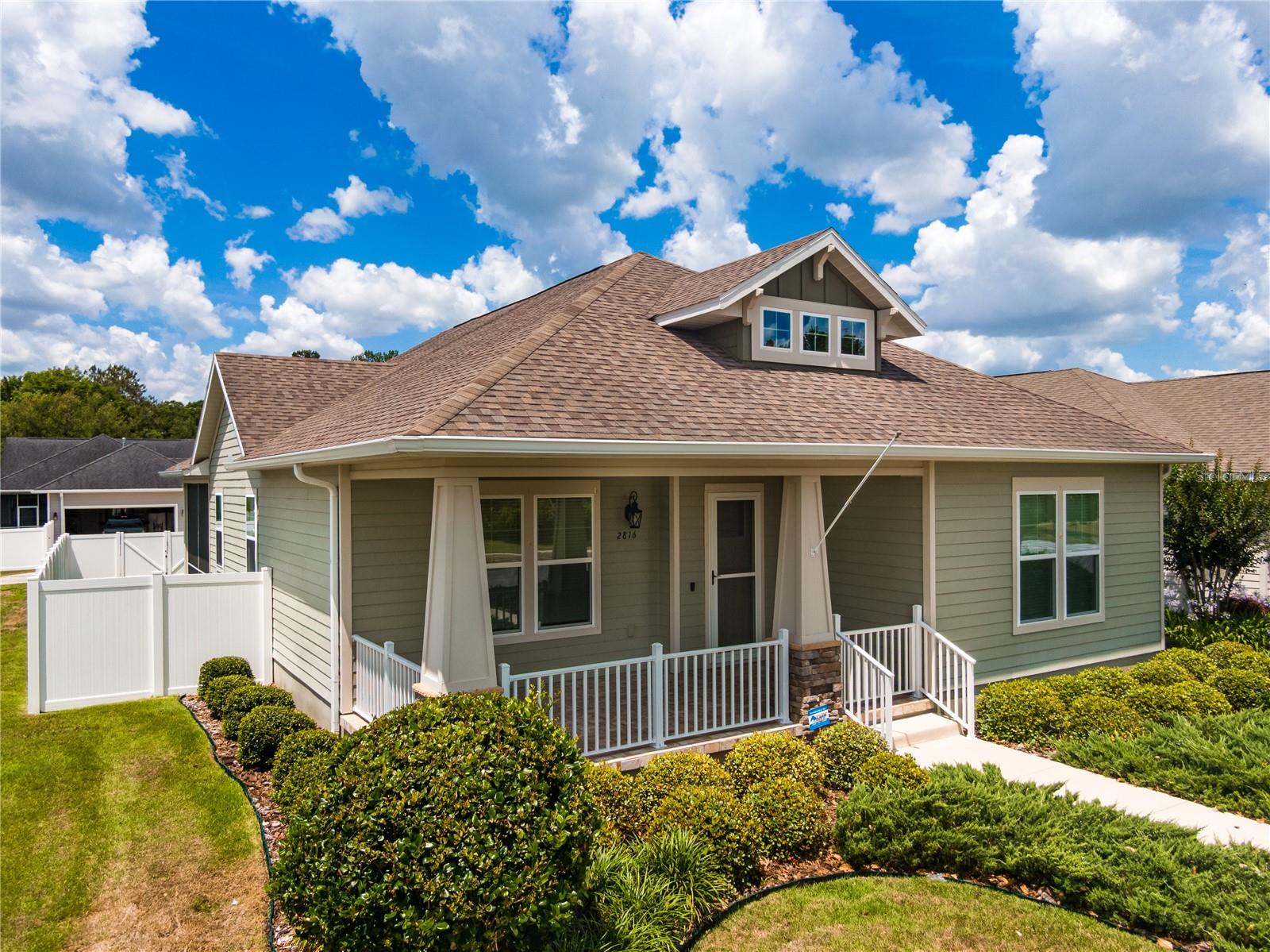WOODFIELD CROSSING - Residential