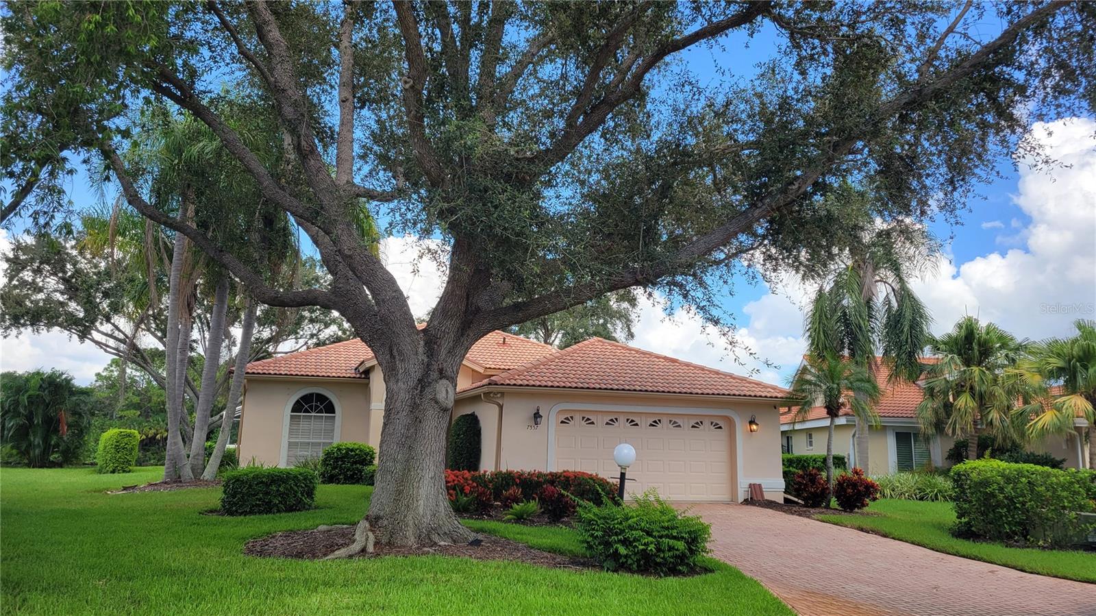 FAIRWAY LAKES AT PALM AIRE - Residential Lease