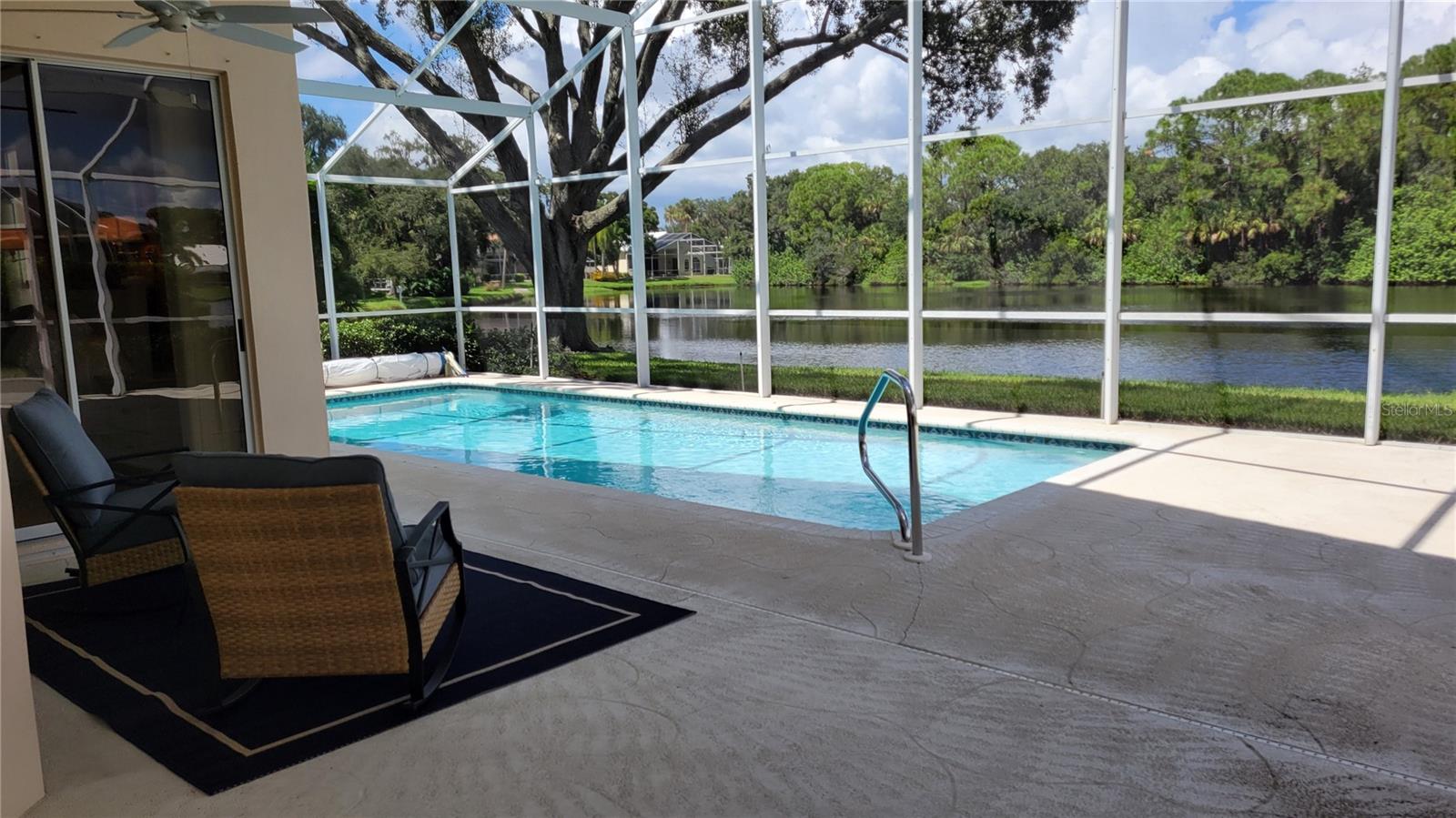 FAIRWAY LAKES AT PALM AIRE - Residential Lease
