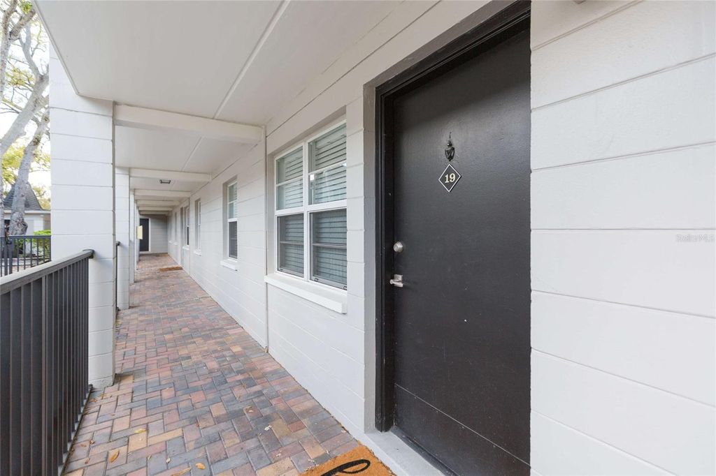 Photo of 5221 Bayshore Boulevard #19, Tampa, FL 33611 (MLS # TB8481822)