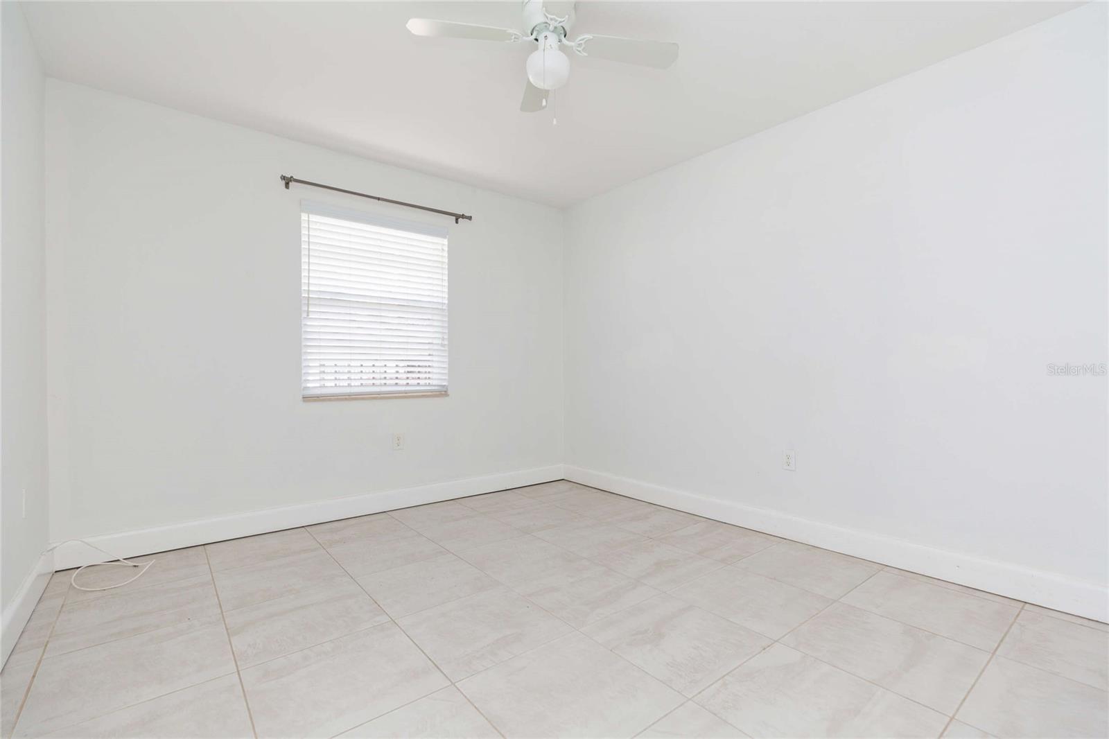 BAYSHORE LANDINGS A CONDOMINIU - Residential