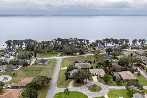 A home in EUSTIS