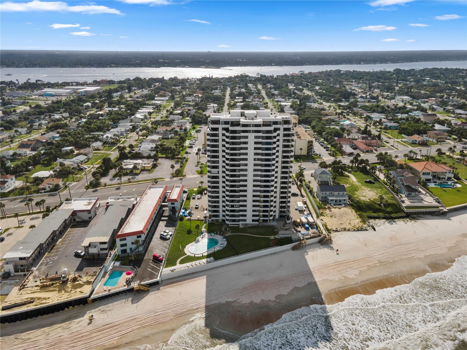 1420 N ATLANTIC AVENUE 703
