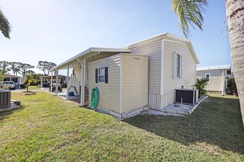 A home in PORT CHARLOTTE