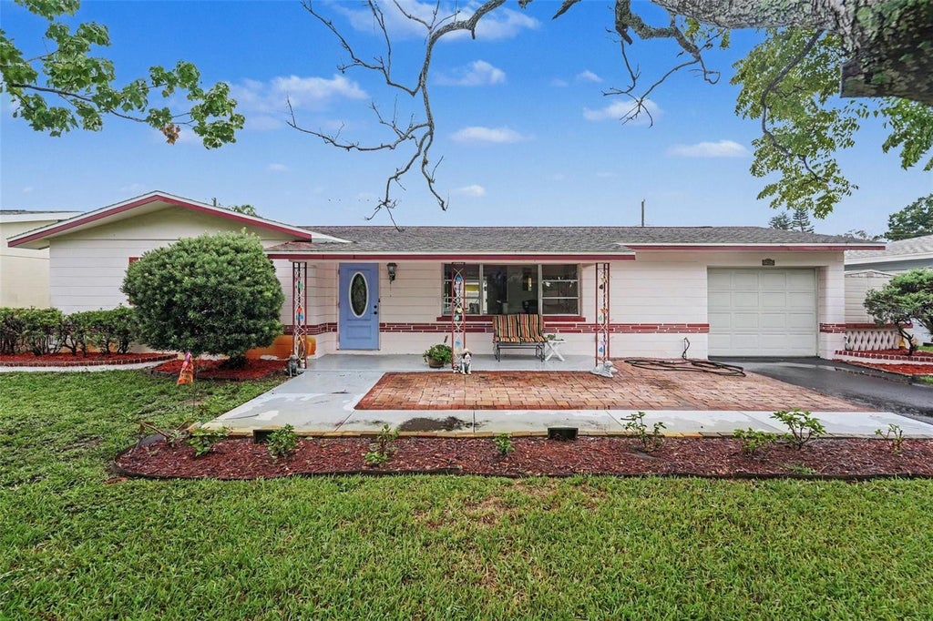 Photo of 6026 44th Avenue N, Kenneth City, FL 33709 (MLS # TB8535379)