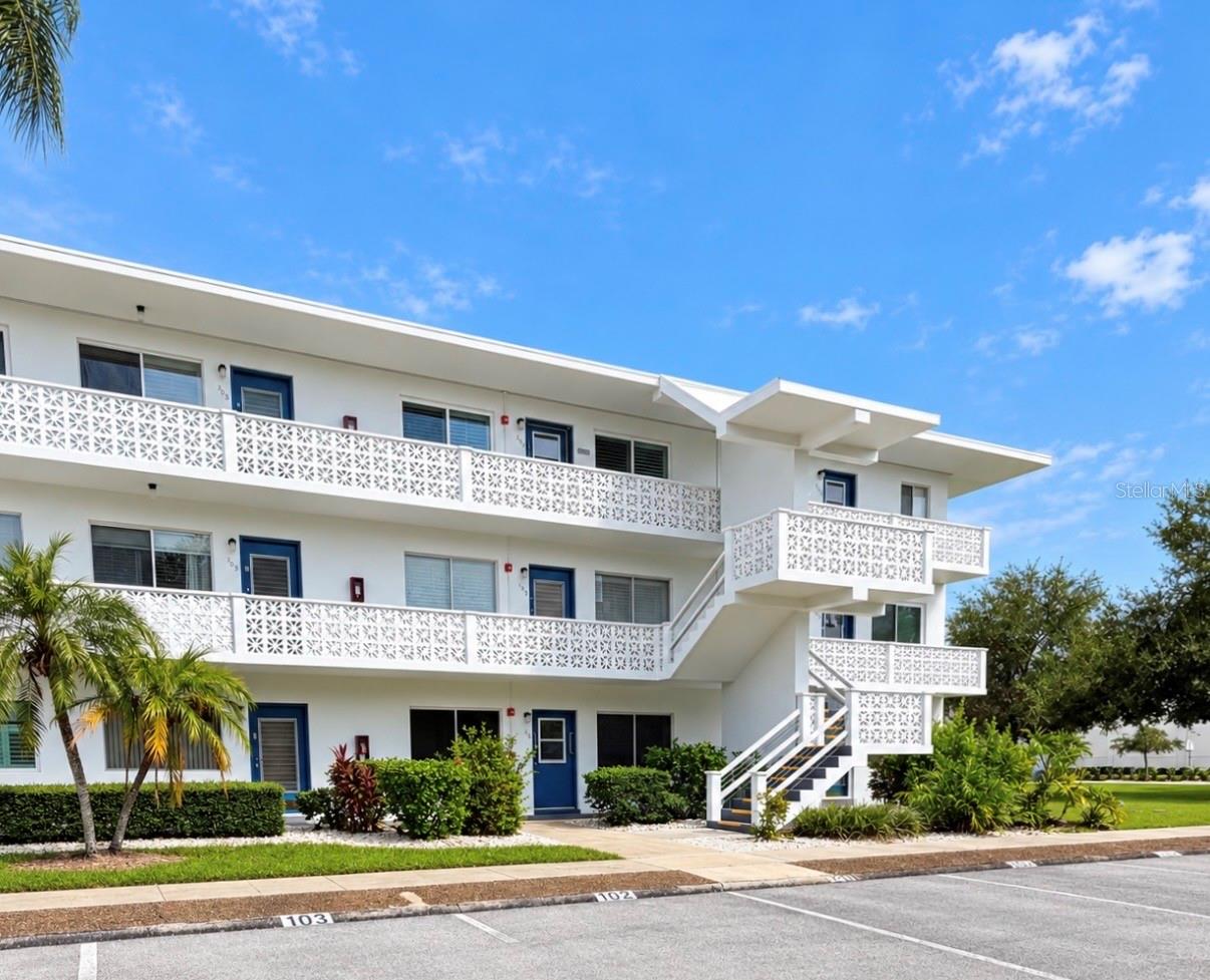 8075 112TH STREET 302