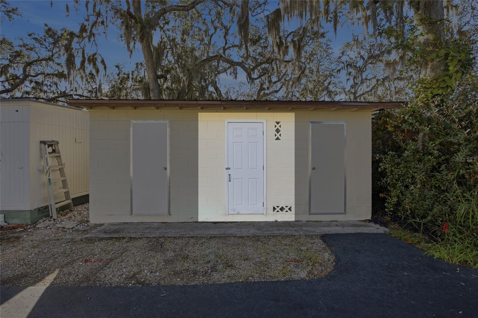 GRIFFWOOD CO-OP - Residential