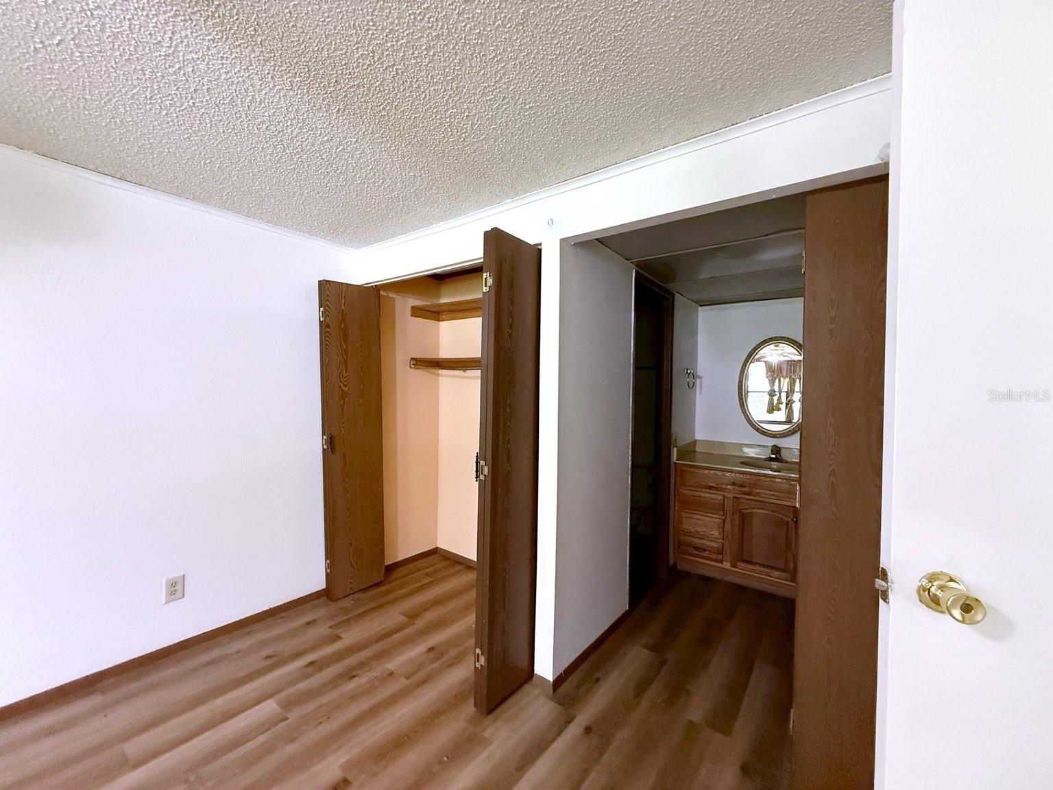 RIDGE MANOR FARMS - Residential