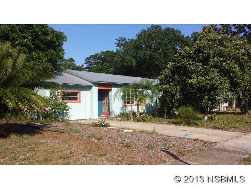 "PRE_FORECLOSURE" - Short Sale contracts subject to 3rd Party Approval. "PREFORECLOSURE - SHORT SALE. BANK APPROVED PRICE OF $139,000 - CLOSE BY 9/10/2013. Short Sale contracts subject to 3rd Party Approval. Between US 1 and River - historic NSB neighborhood in great central location. This wonderful 3/2 pool home has many updated features including: aluminum roof 2006, central AC 2011, pool pump and water heater 2012, remodeled bathroom, attic insulation and privacy fence 2011. Interior needs some work to complete remodeling. All this plus your own 16' x 32' screened pool! Walk to downtown Canal street, river, schools, library, and theatre. Beach across bridge! ;3rd Party Gr Com Reqd ;Water: City