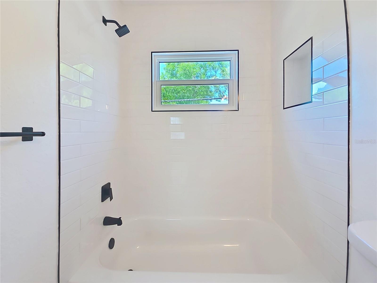 ORANGEWOOD - Residential