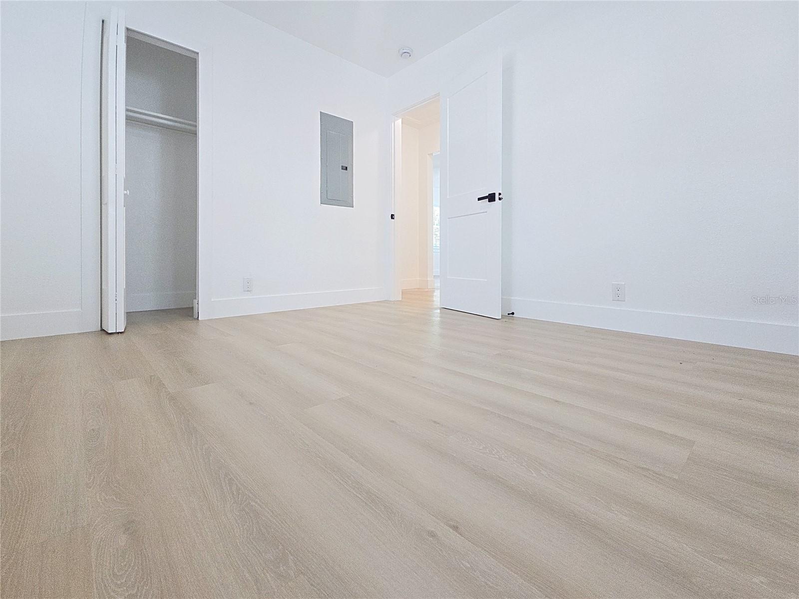 ORANGEWOOD - Residential