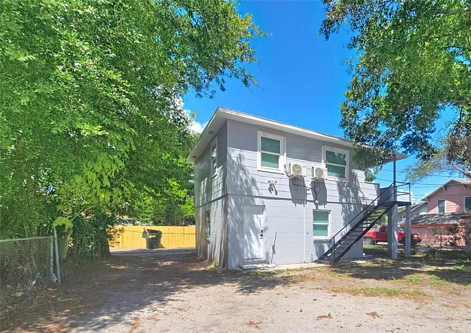 ORANGEWOOD - Residential