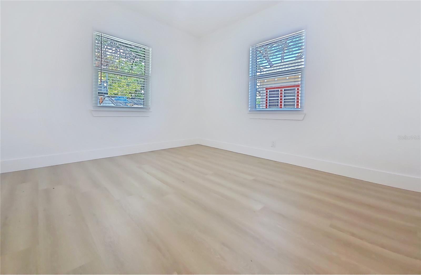 ORANGEWOOD - Residential