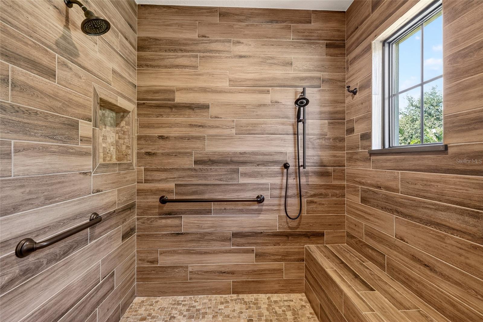 CONCESSION - Residential