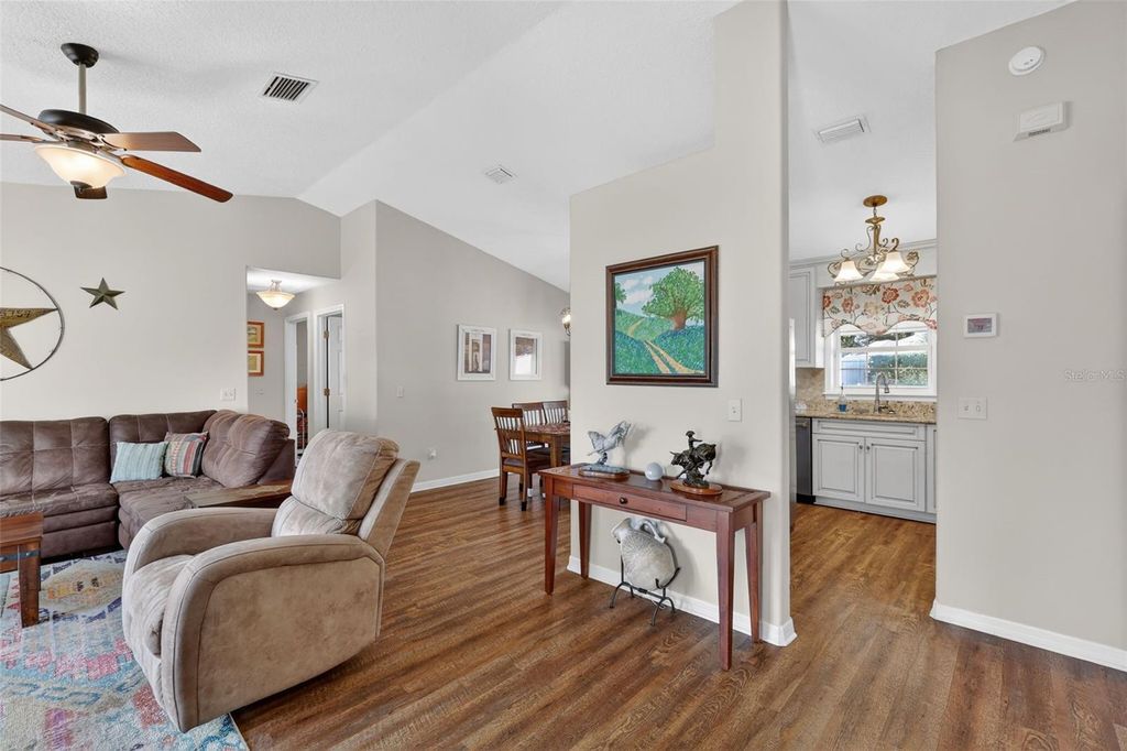 Photo of 13523 Biscayne Drive, Grand Island, FL 32735 (MLS # G5107809)