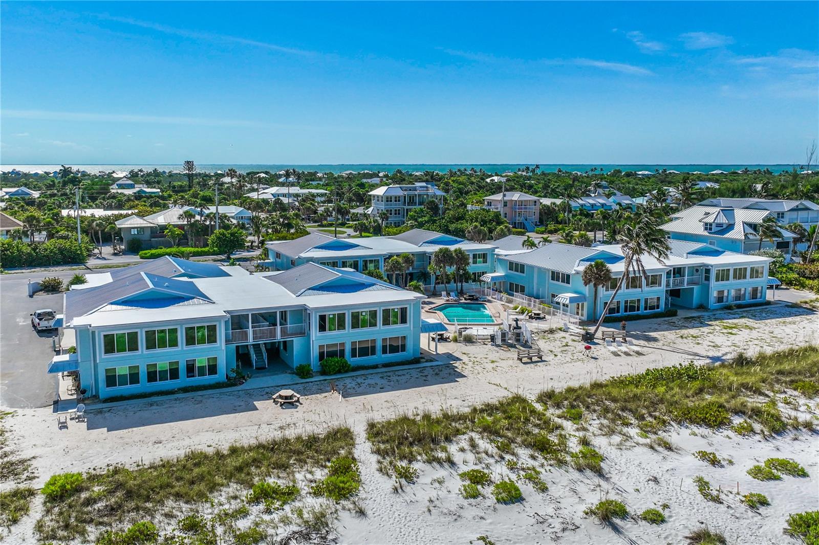 320 GULF BOULEVARD 3B