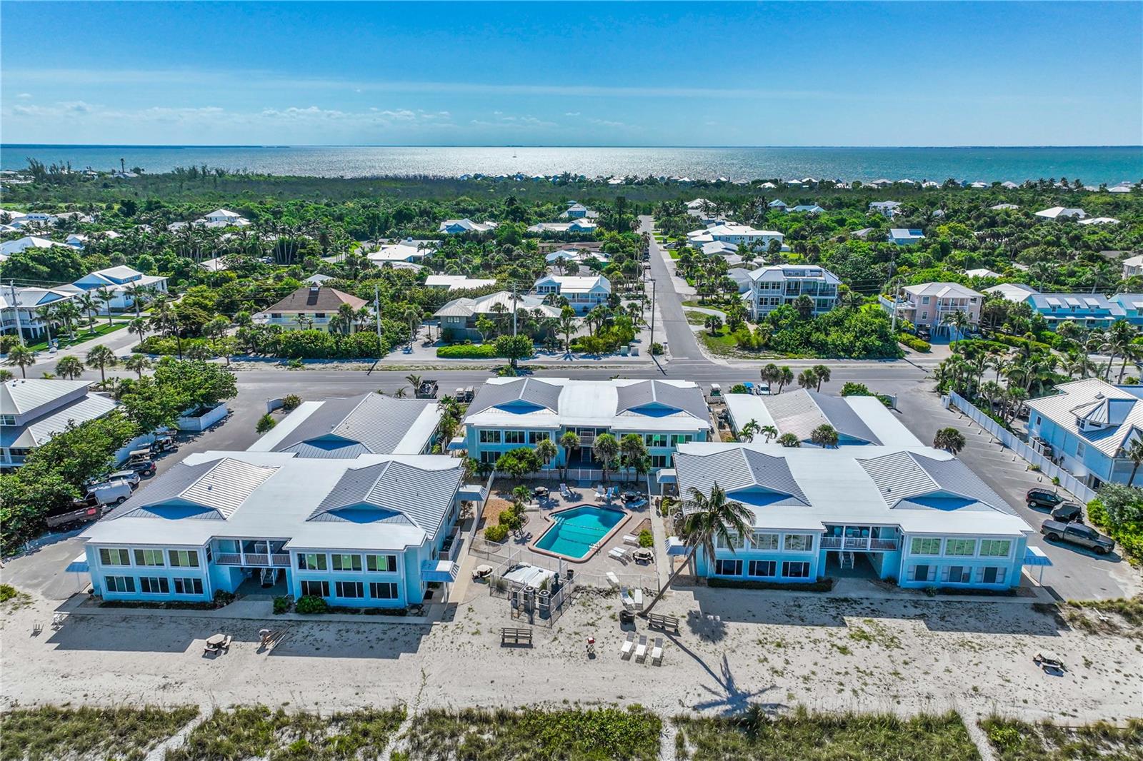 320 GULF BOULEVARD 3B