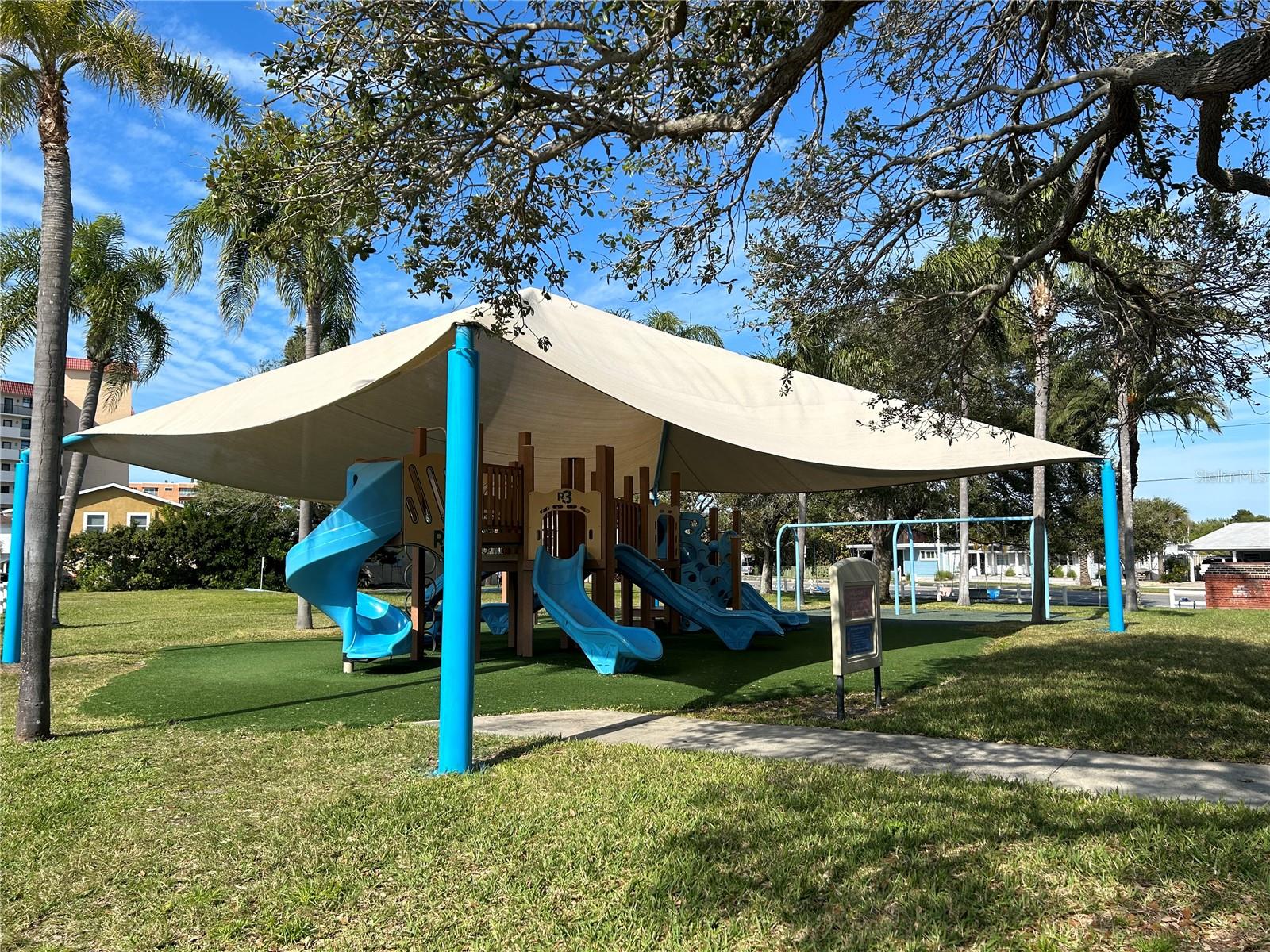 SURFSIDE SUB 2 - Residential