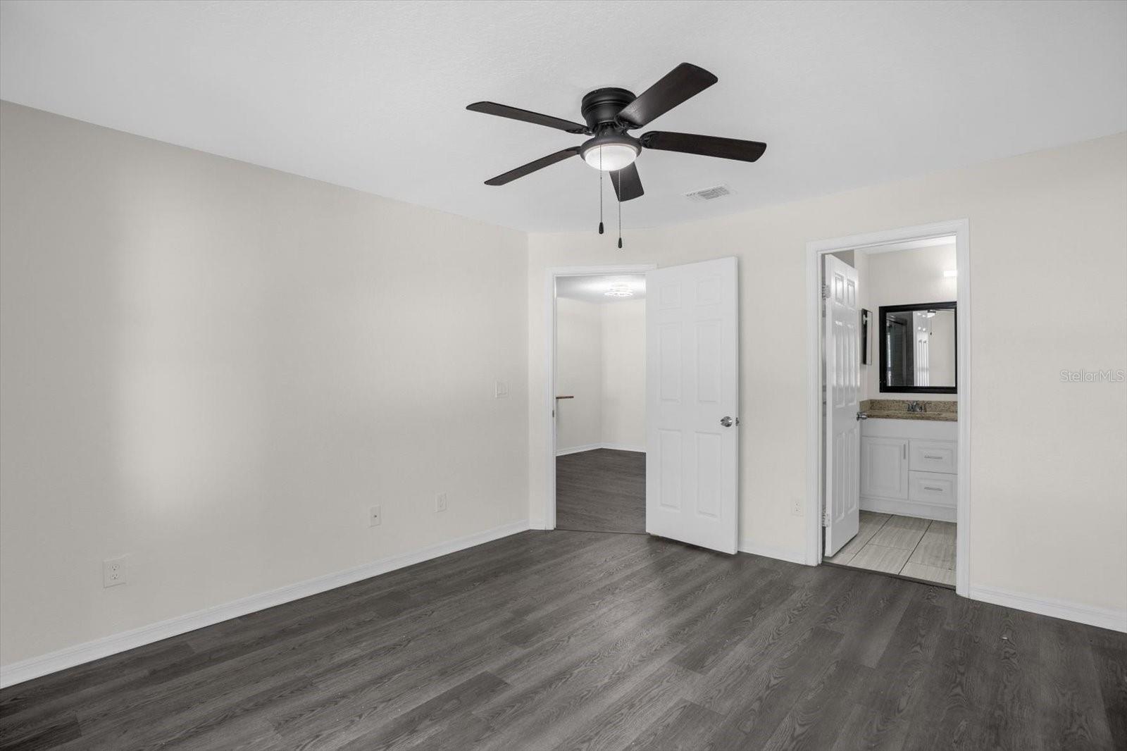 SAND LAKE PRIVATE RESIDENCES BLD - Residential