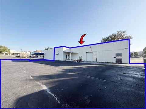 205 S MAGNOLIA AVENUE OCALA FL 34471