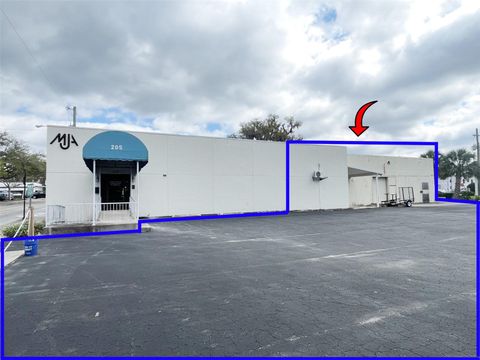 Tiny photo for 205 S Magnolia Avenue, Ocala, FL 34471 (MLS # OM696210)