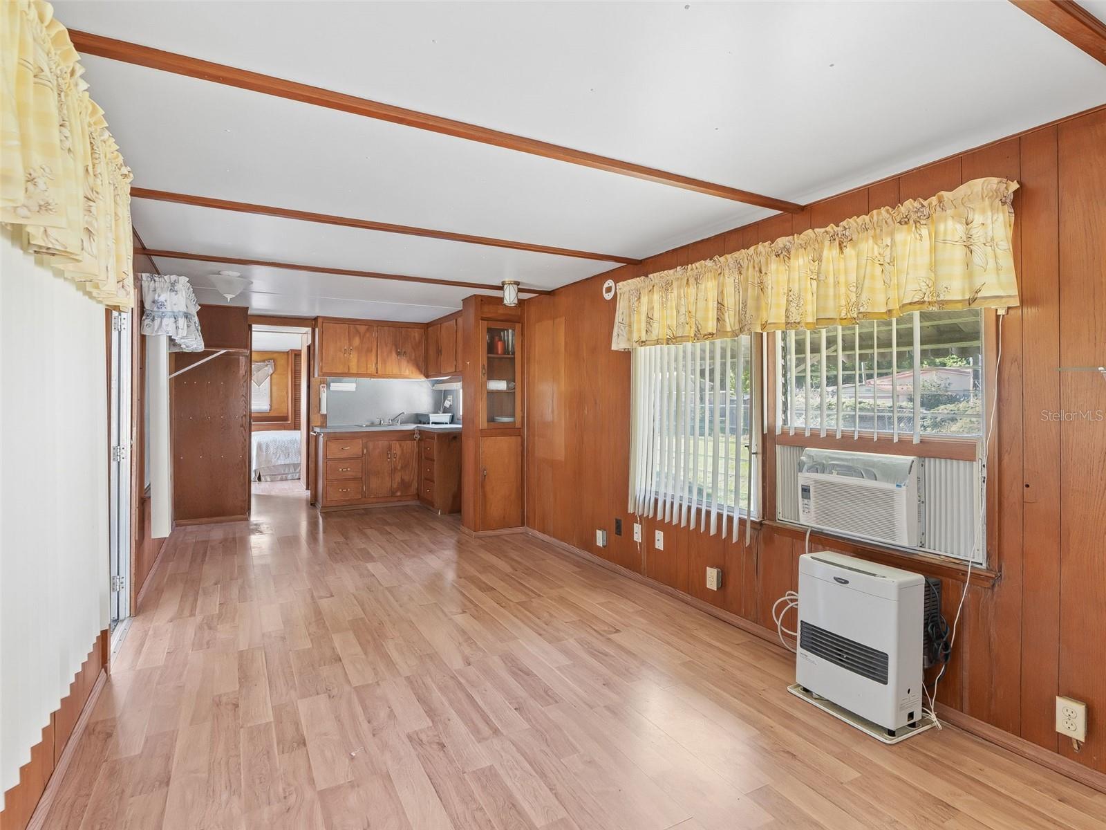 MORELAND PARK SUB - Residential