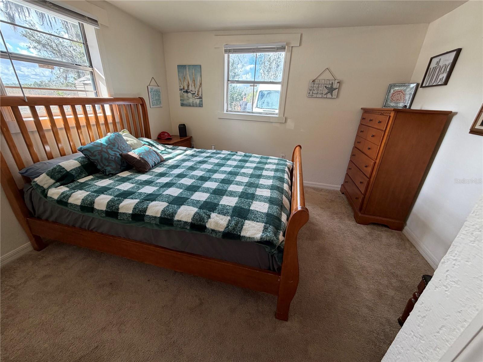 ACREAGE - Residential