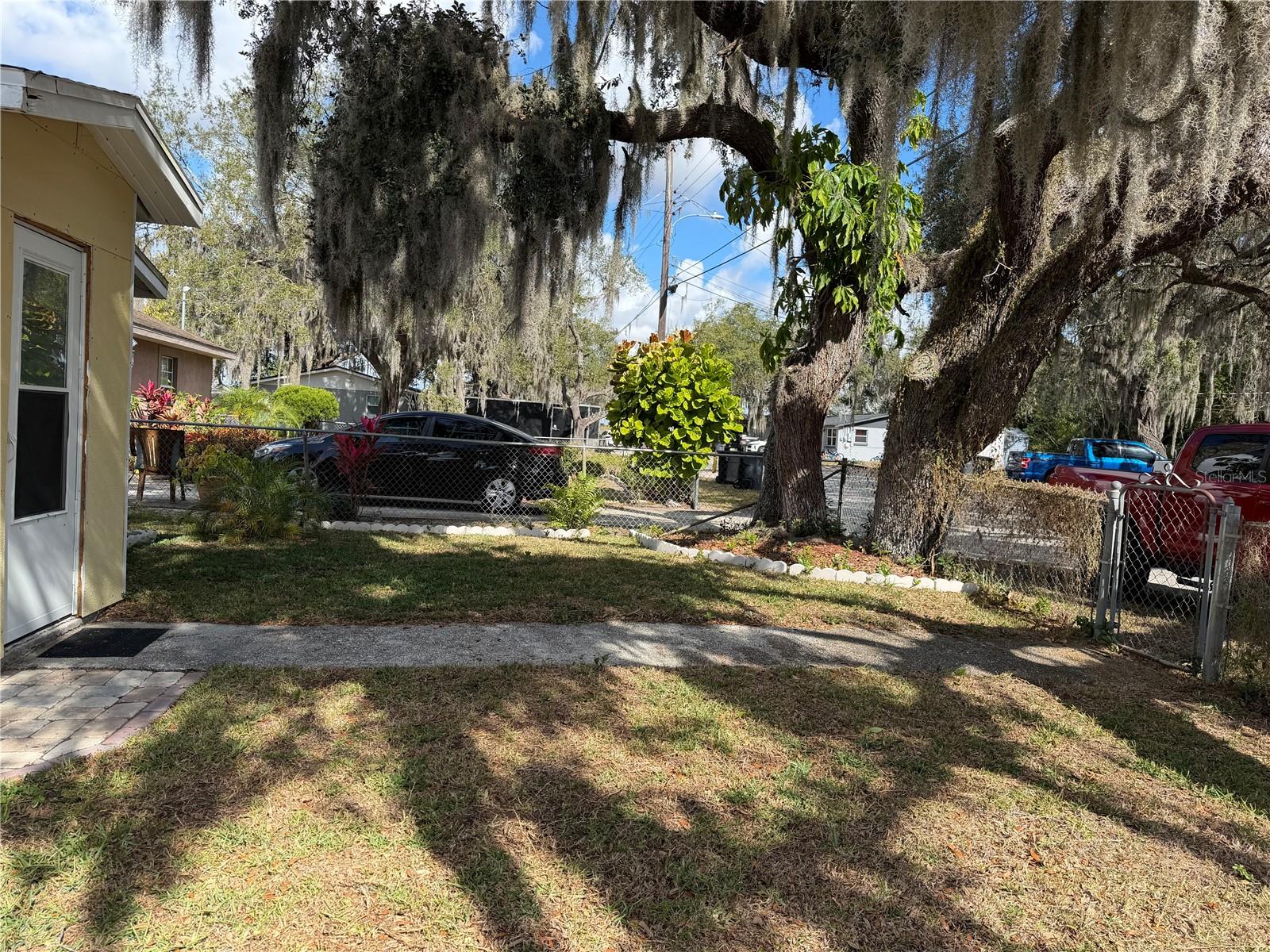 ACREAGE - Residential