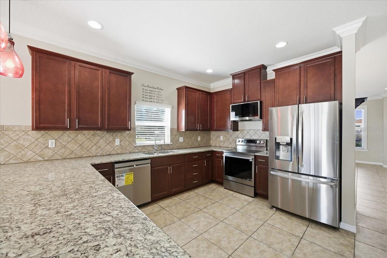 VILLAGES AT AVALON PH 1 - Residential