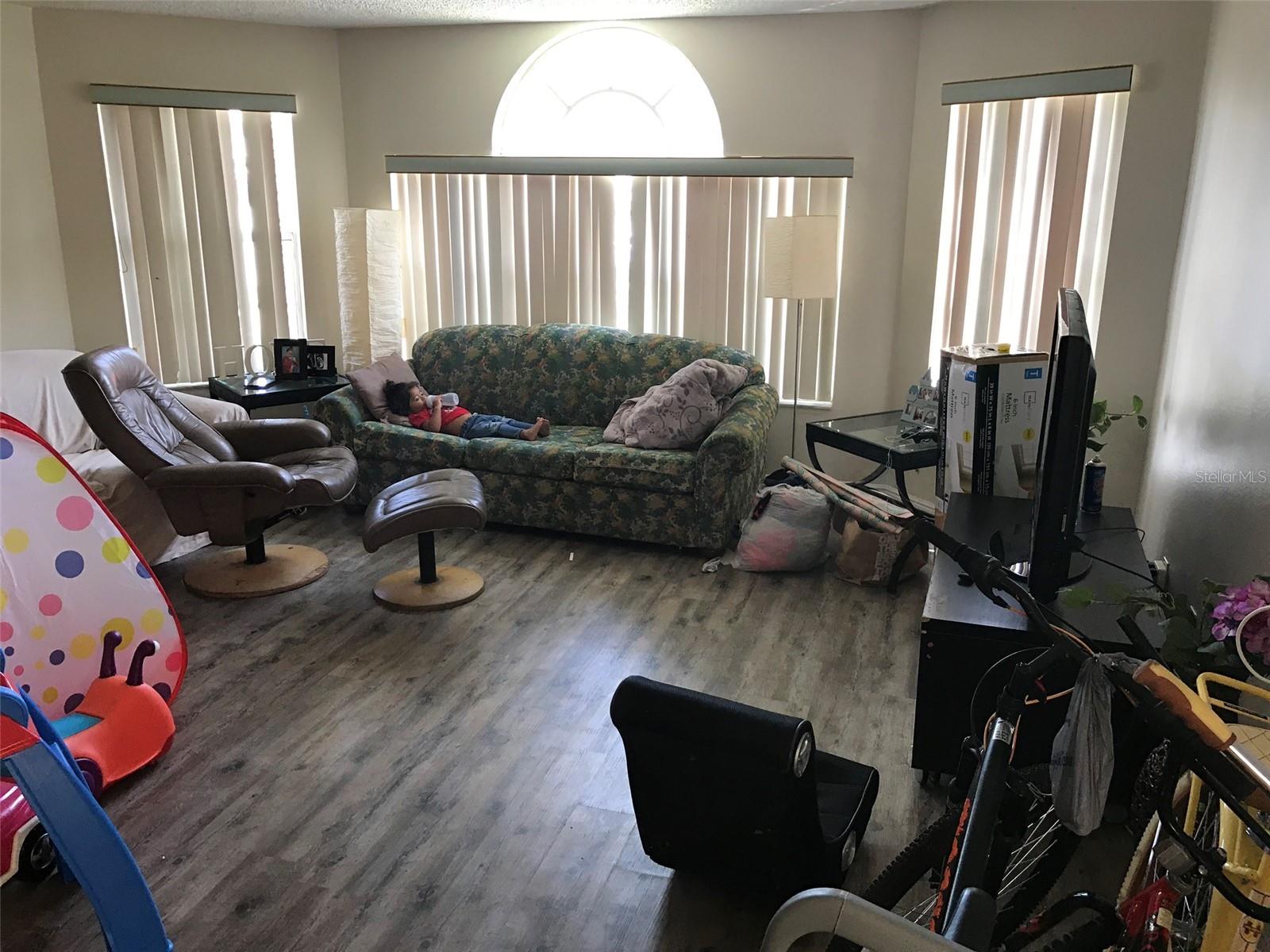 2468 SWEETWATER CLUB CIRCLE 111