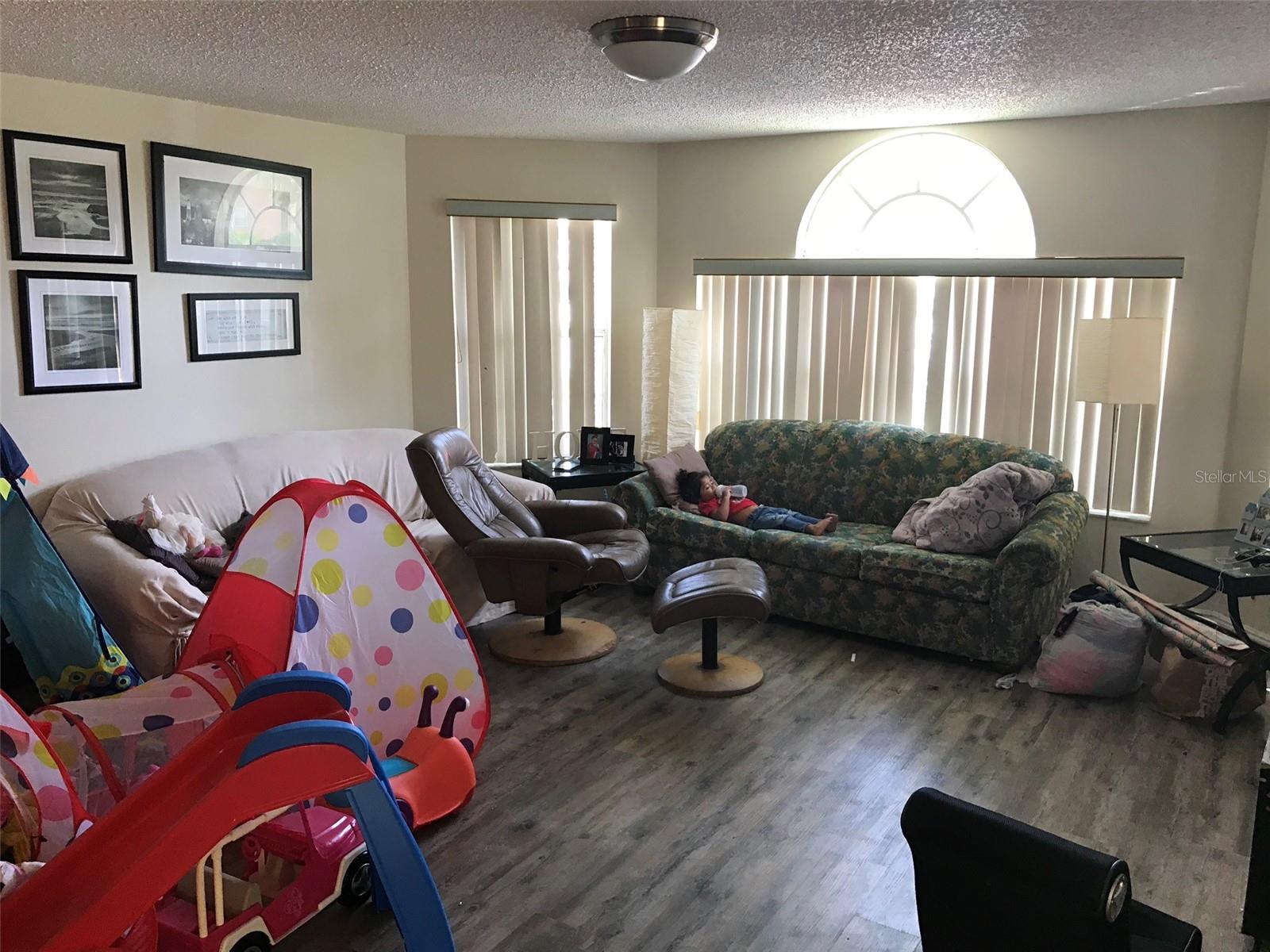 2468 SWEETWATER CLUB CIRCLE 111