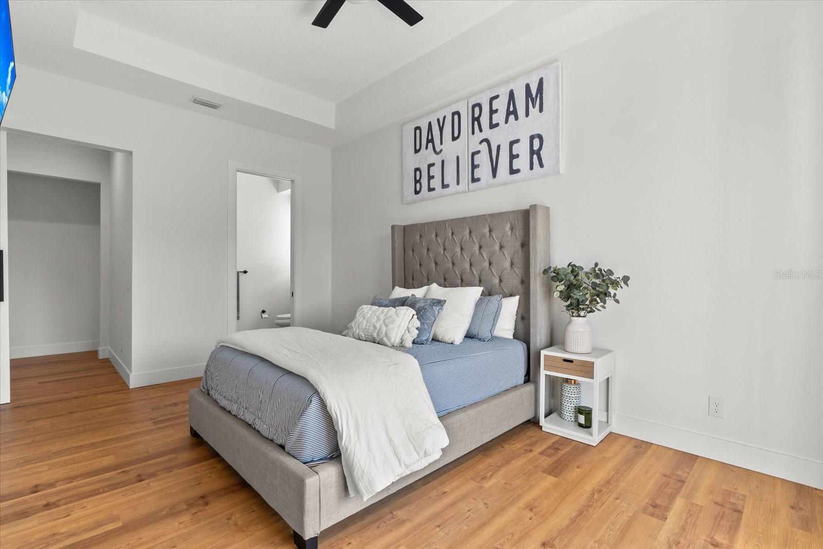 CORONAS PARK - Residential